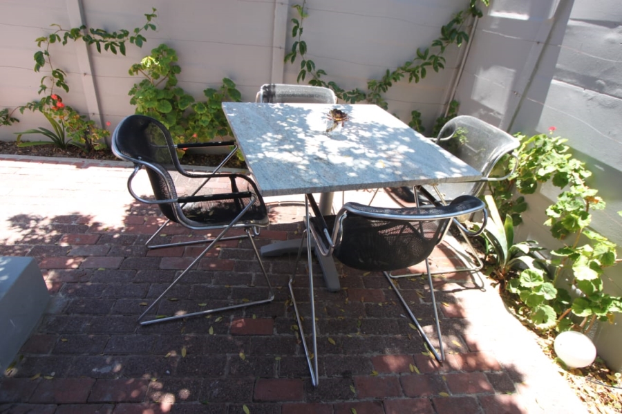 2 Bedroom Property for Sale in Vermont Western Cape